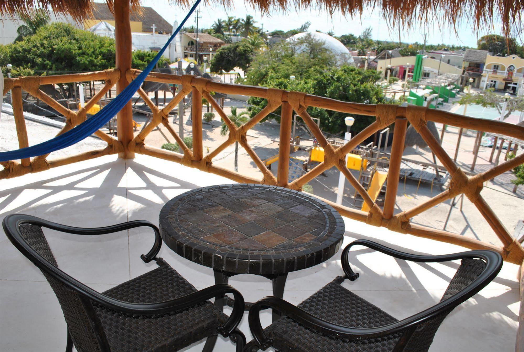 Hotel Casa Lupita Остров Холбокс Экстерьер фото